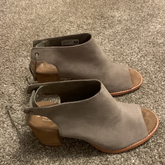 Womens Tom’s Wedge - Picture 2 of 4